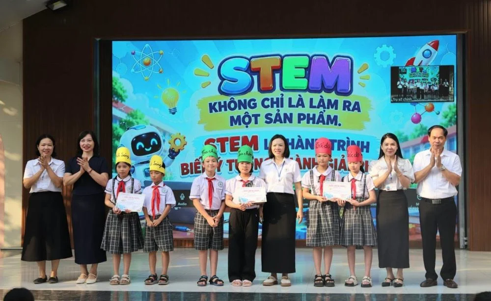 Ngày hội STEM: Khi lớp học mở rộng thành phòng thí nghiệm sống