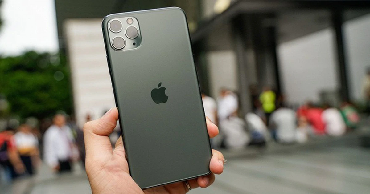 iPhone 11 Pro giảm 83% giá: nên mua iPhone cũ hay mới?