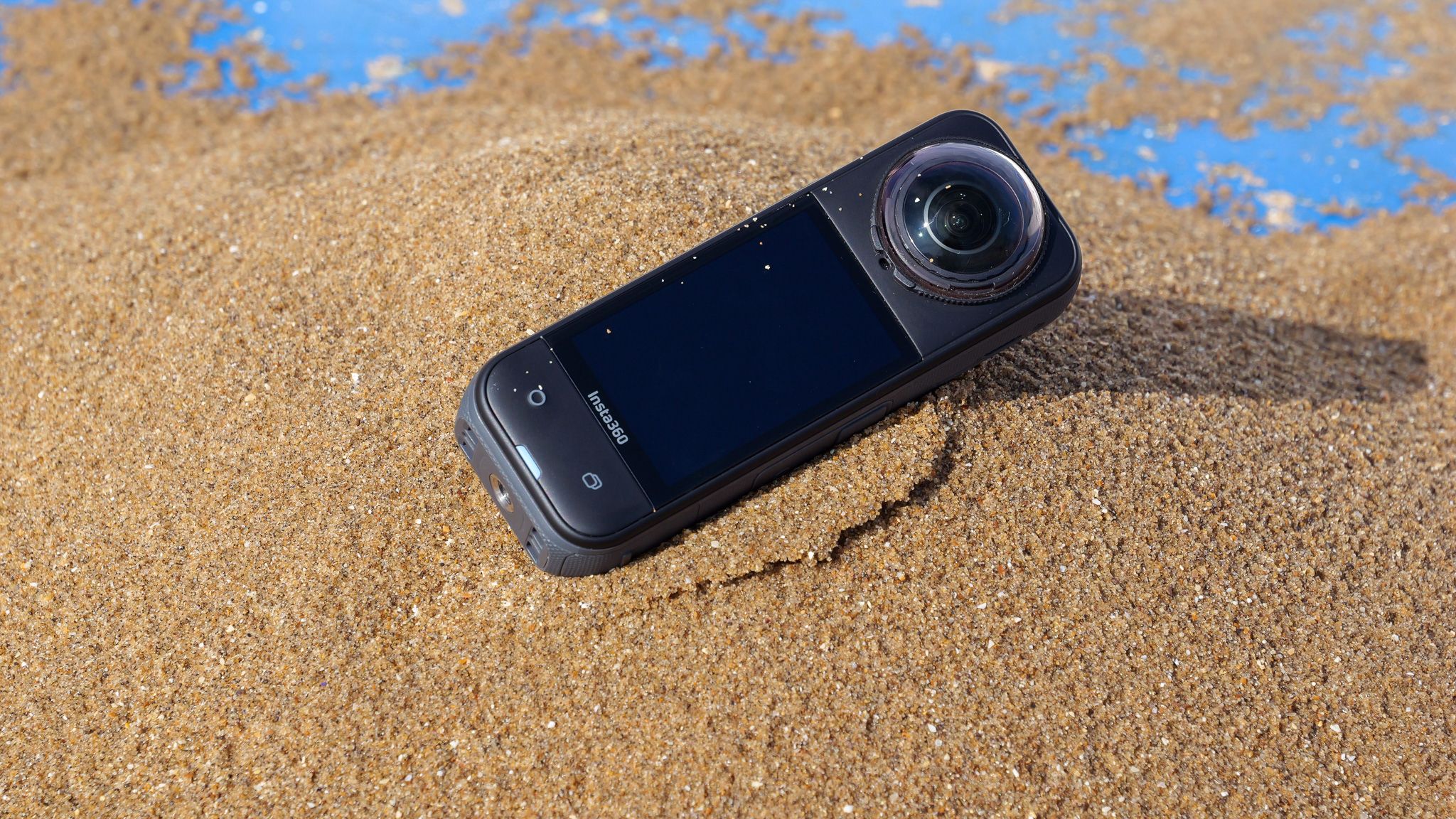 Insta360 X5 giá rẻ: deal máy quay 360 độ 8K cho creator