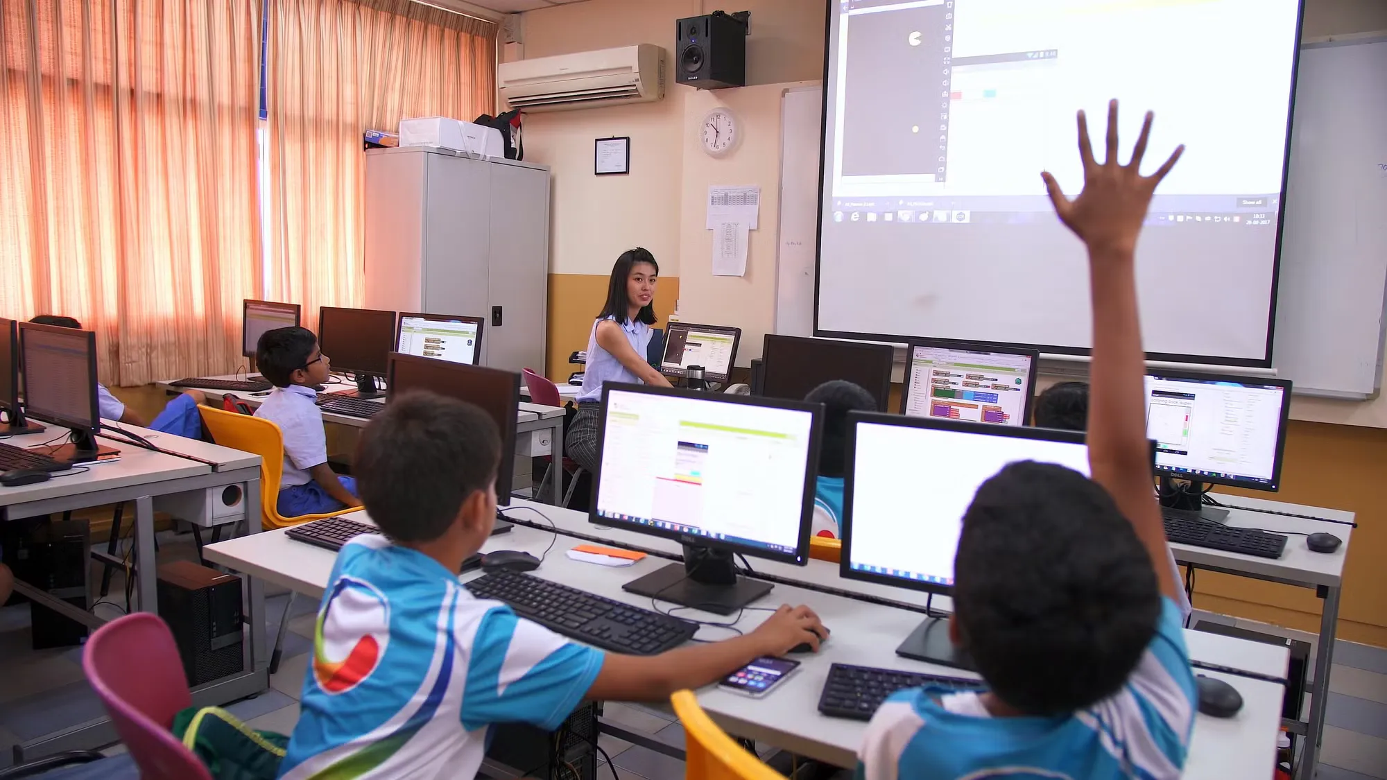 Học sinh dùng AI mà không kiểm chứng: bài học về kỹ năng phán đoán