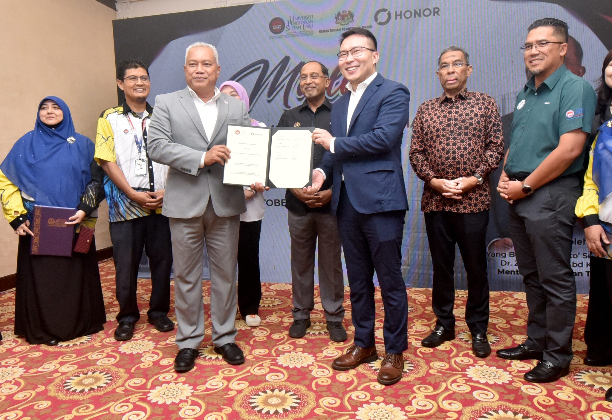 Kemitraan Industri-Universiti Memecut Pengalaman Praktis Bakat AI Muda