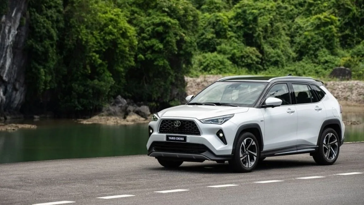 Toyota Yaris Cross bất ngờ dẫn đầu xe xăng tháng 9: Tín hiệu gì từ người mua SUV cỡ nhỏ?