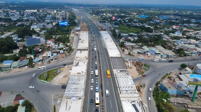 16 tuyến xe buýt đến sân bay Long Thành: Bước ngoặt kết nối vùng