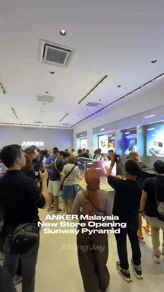 Anker Buka Store Ke-3 Kat Sunway Pyramid: Powerbank RM22 vs RM399, Yang Mana Berbaloi Untuk Student?