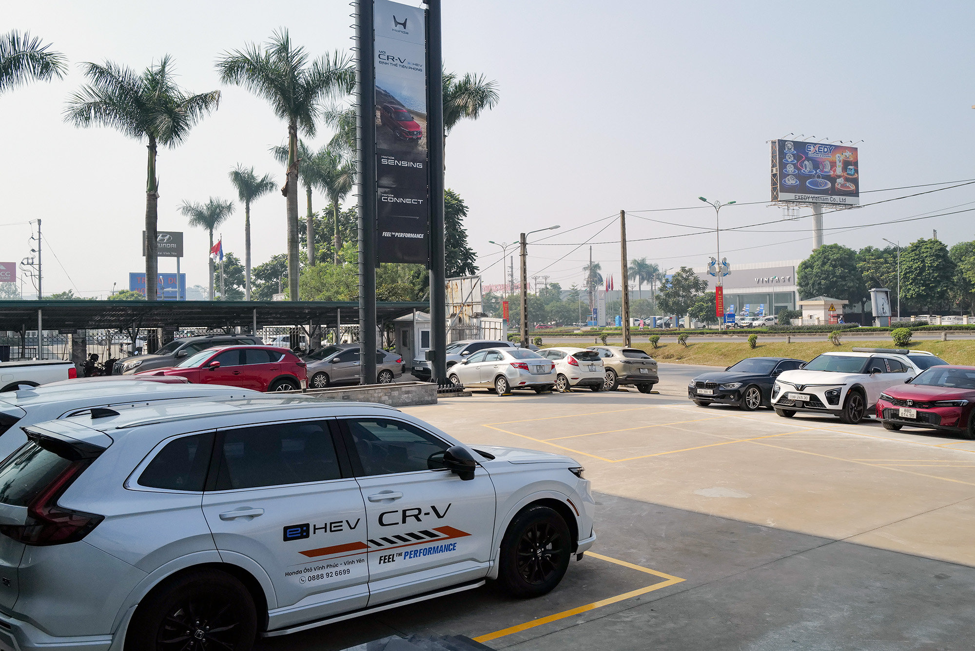 Corolla CVT, Elantra N Line hay Mazda3: sedan hạng C nào đáng tiền?