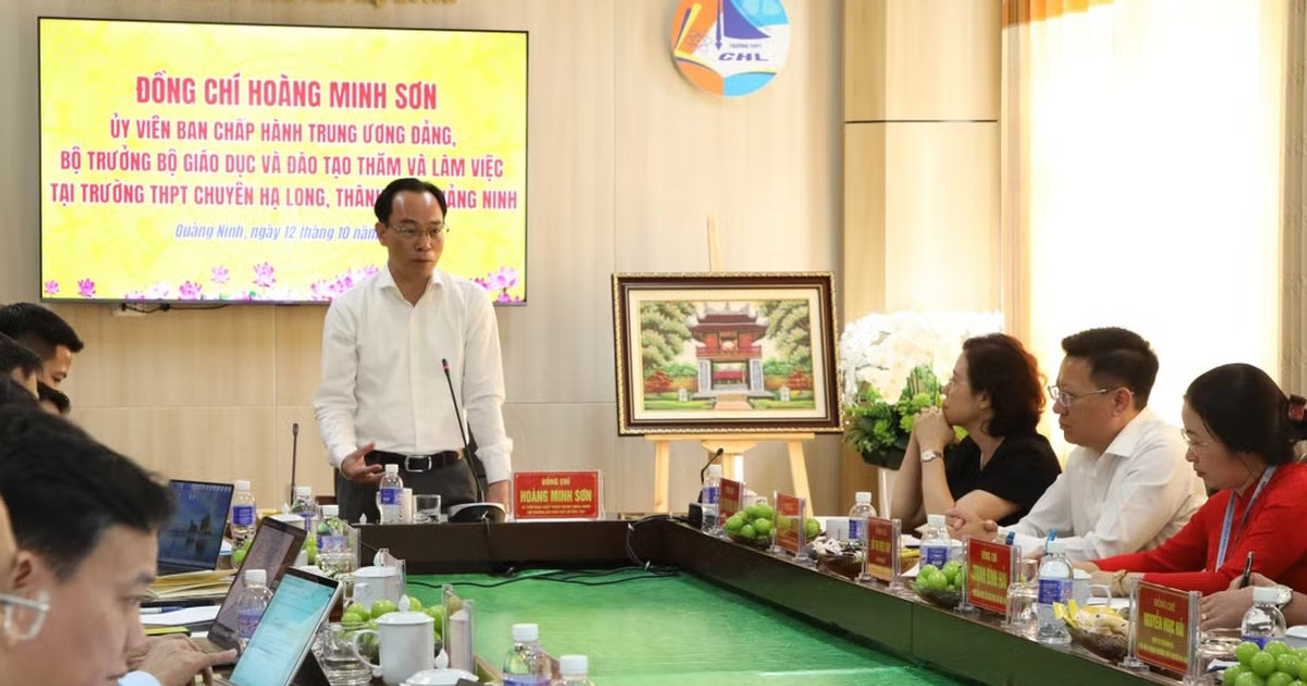 Giảm áp lực học tập ở trường chuyên: cân bằng mới cho giáo dục toàn diện