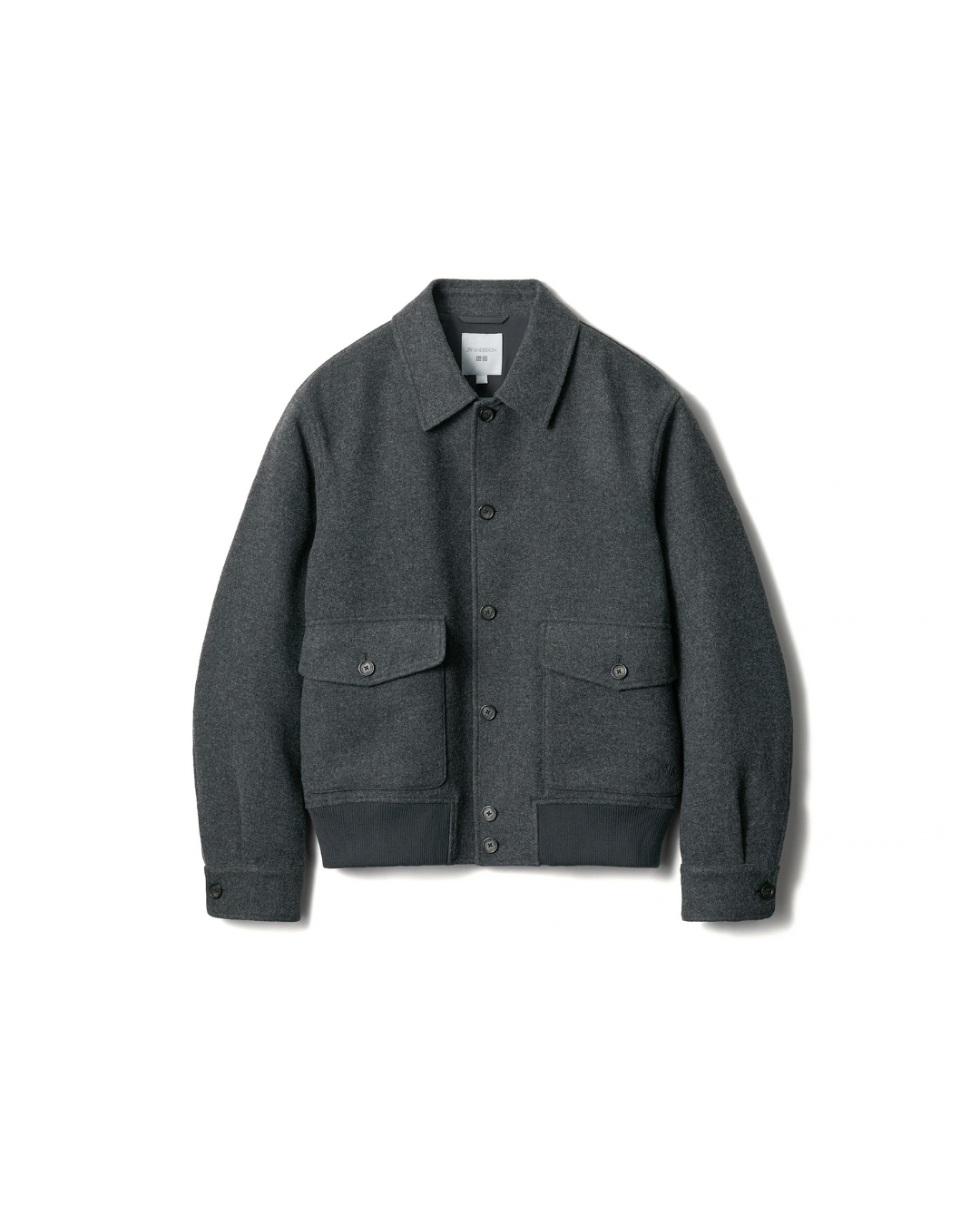BST UNIQLO JW ANDERSON: Khi tối giản hóa thành sức hút
