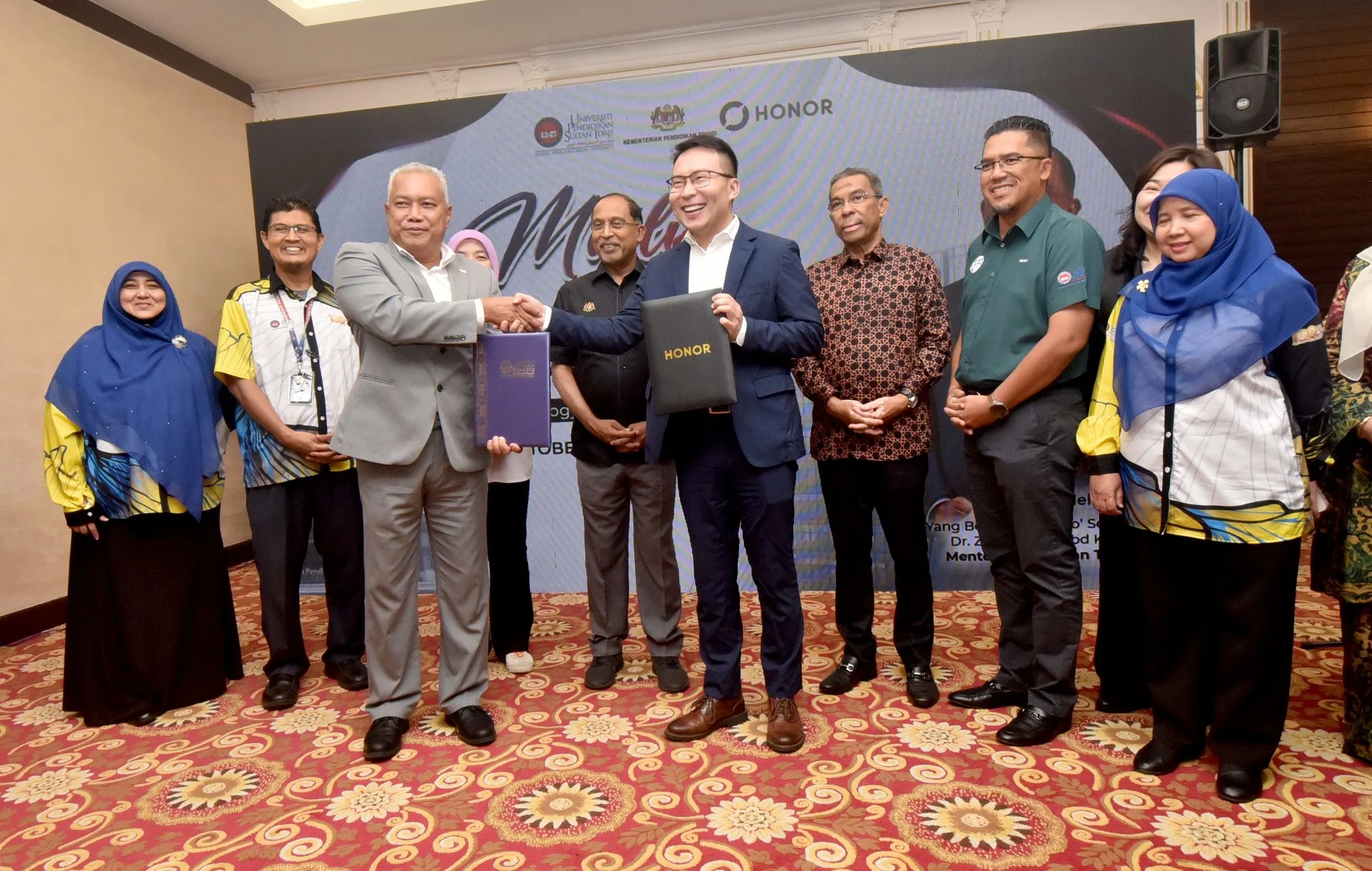 Kerjasama Industri-Universiti Membuka Laluan Karier AI