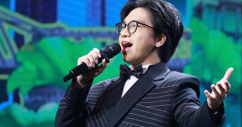 Giải thưởng cuộc thi hát: Hà Nội và Lâm Đồng nhìn từ tiền thưởng ca sĩ