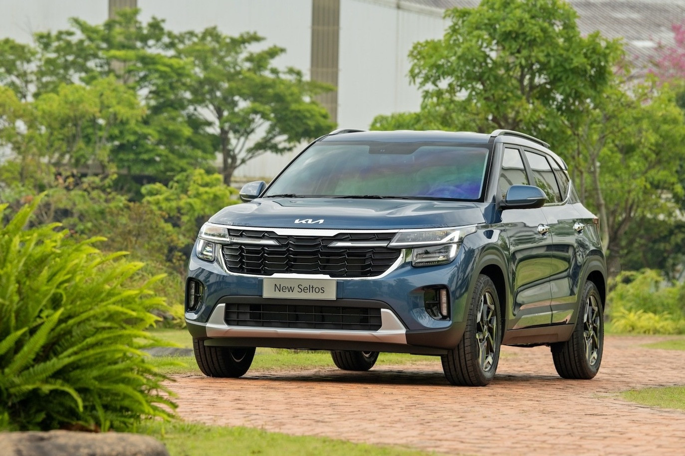 Toyota và VinFast dẫn đầu: Những mẫu xe đang ‘gánh’ doanh số