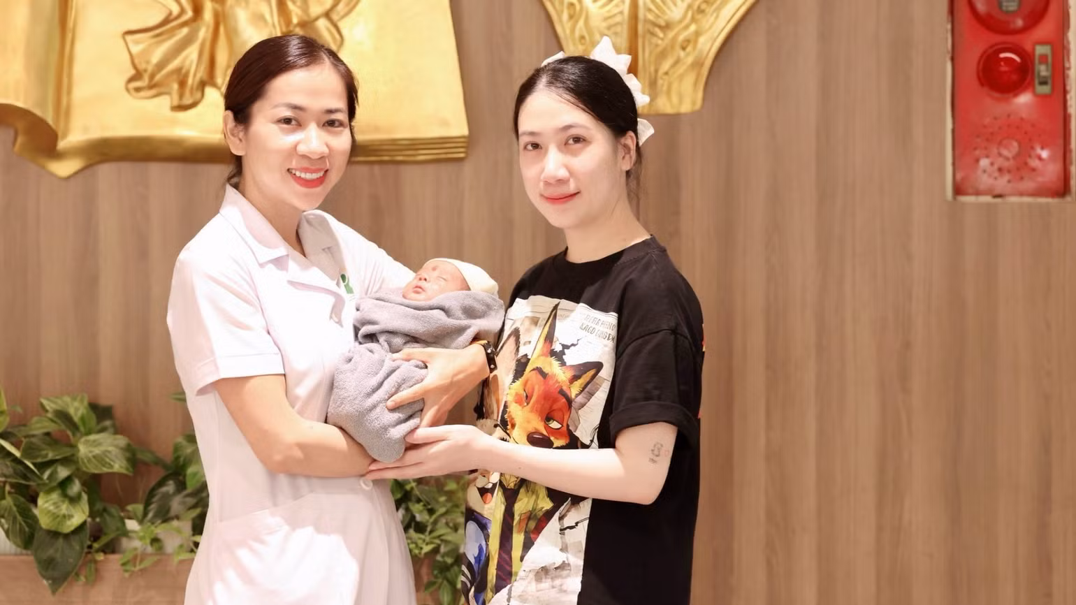 Từ vô sinh 30 năm đến thai kỳ 50 tuổi: bước nhảy của y học sinh sản