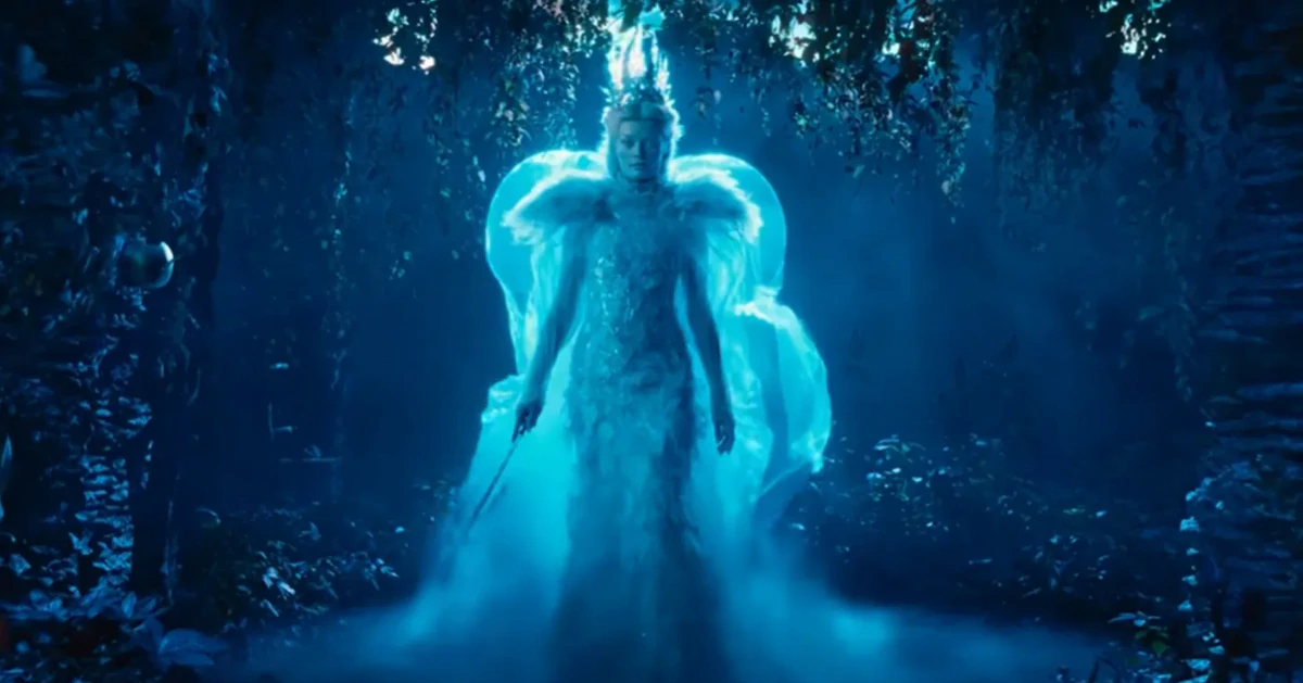 Emma Mackey lột xác thành phù thủy Jadis trong bom tấn Narnia của Netflix