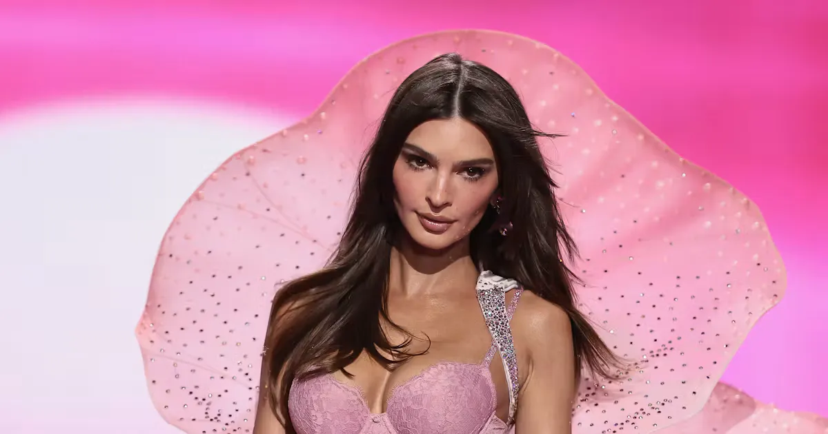 Những thiên thần huyền thoại trở lại: Dàn mẫu chính thức của Victoria's Secret Show