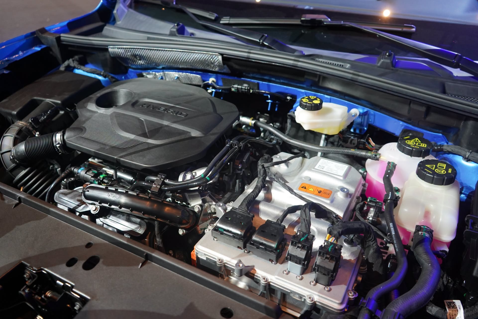 MG ZS Hybrid+: SUV cỡ nhỏ hybrid mạnh, tiết kiệm và gây sức ép lên Yaris Cross
