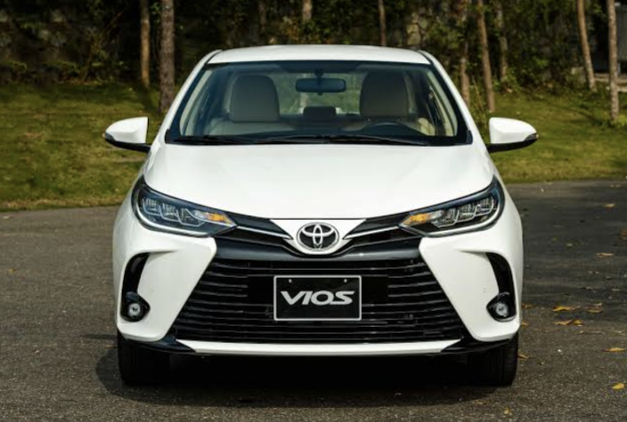 Toyota tháng 10: ưu đãi lệ phí trước bạ và lãi suất vay cho loạt xe Cross
