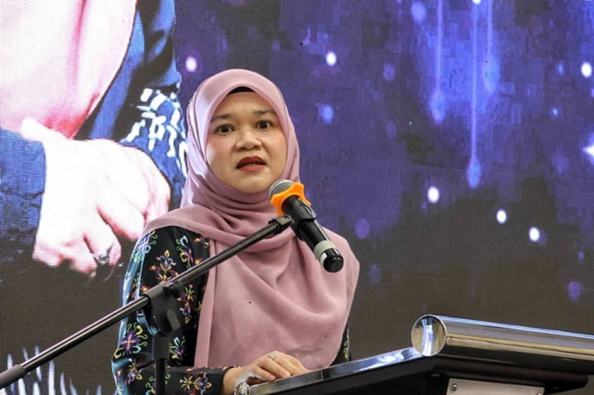 Memperkuat Akses Pendidikan Digital untuk Murid Perempuan di Kawasan Terpinggir
