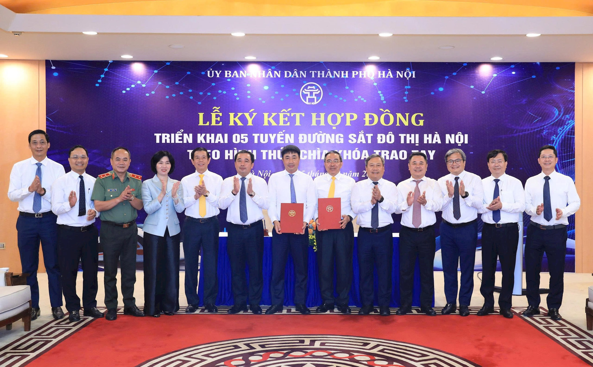 Metro Hà Nội 253 km theo hợp đồng chìa khóa trao tay: Cơ hội hay canh bạc lớn?