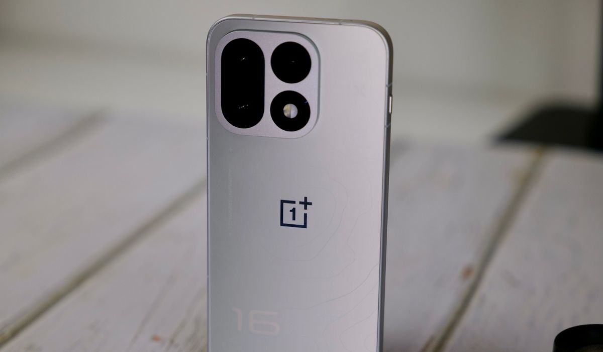 OnePlus 16 với Snapdragon 8 Elite Extreme: đáng nâng cấp hay chỉ là màn phô trương?