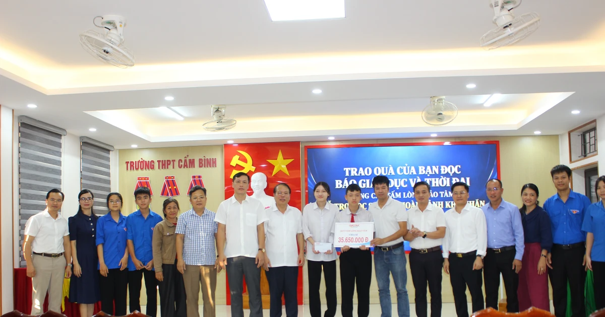 Những người thầy tâm huyết và hành trình gieo chữ miễn phí
