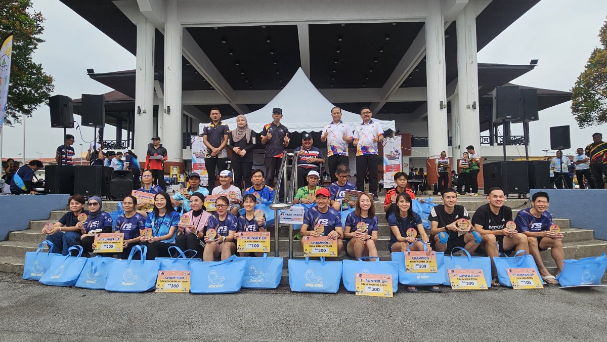 Ribuan Peserta Ramaikan Hari Sukan Negara di Sarikei