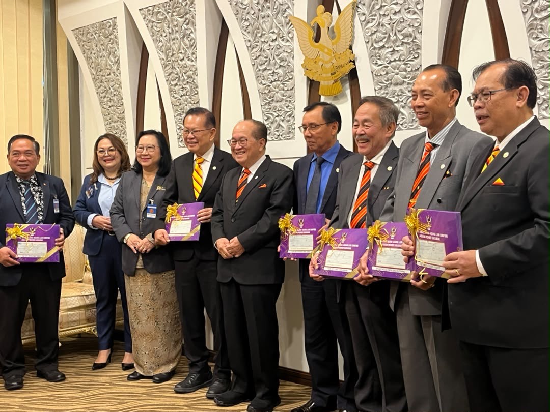 Sarawak Tambah Peruntukan Sekolah: STEM dan Mubaligh Diutamakan