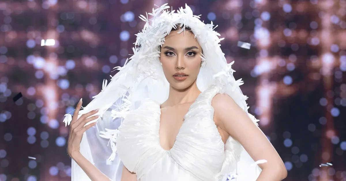 Nguyễn Phúc Tuấn và ‘Vũ khúc cố đô’: Khi mưa Huế bước lên sàn diễn Việt Nam
