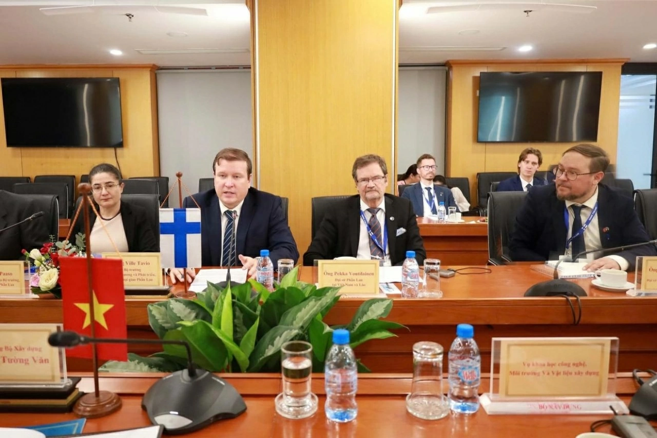 Việt Nam và Phần Lan hợp tác phát triển hạ tầng giao thông thông minh và đô thị xanh