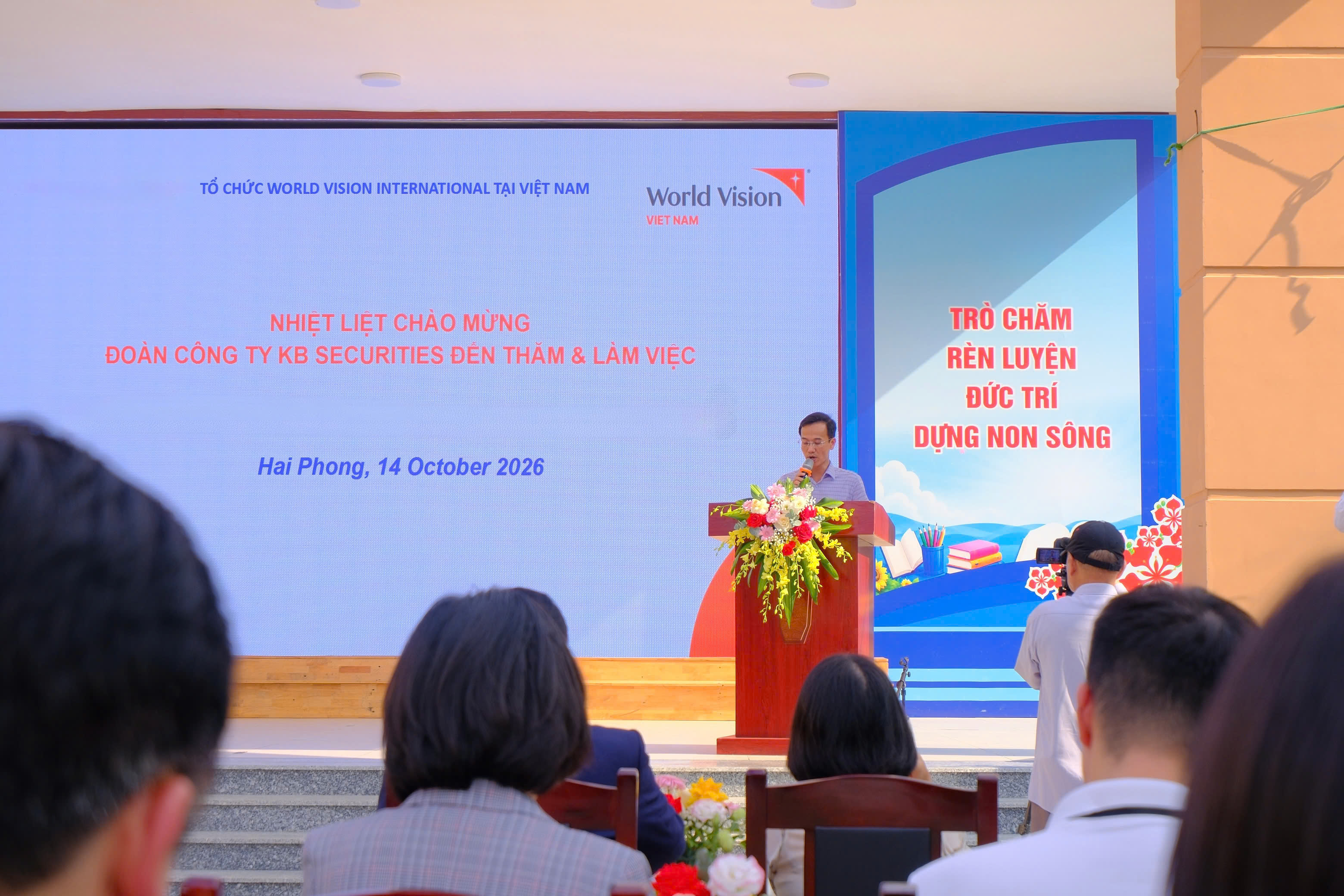 Ngày hội STEM và AI: Khi trường học biến công nghệ thành trải nghiệm sống