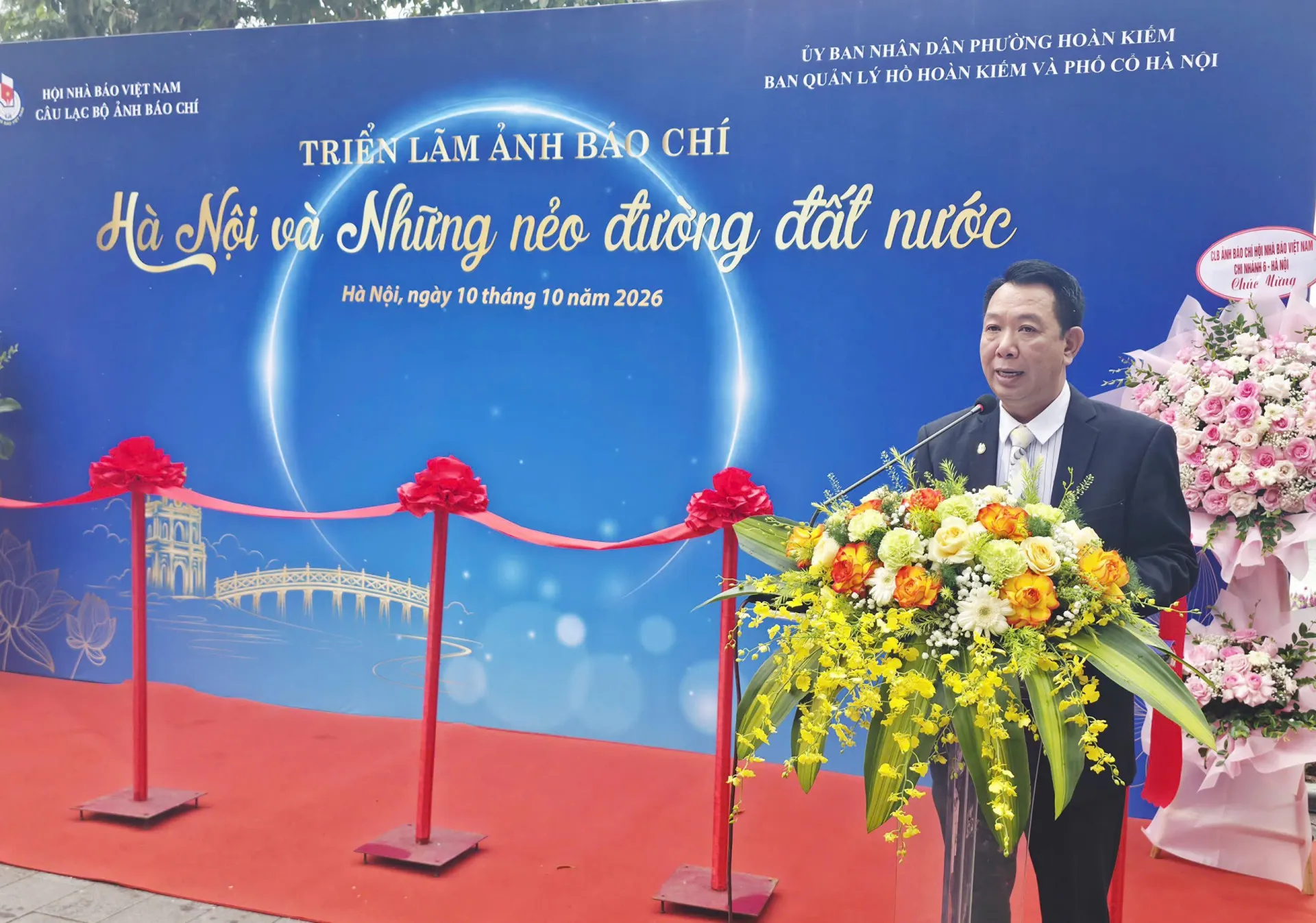 Cuộc thi ảnh báo chí Hà Nội và những nẻo đường đất nước: Nhịp sống Việt Nam qua ống kính