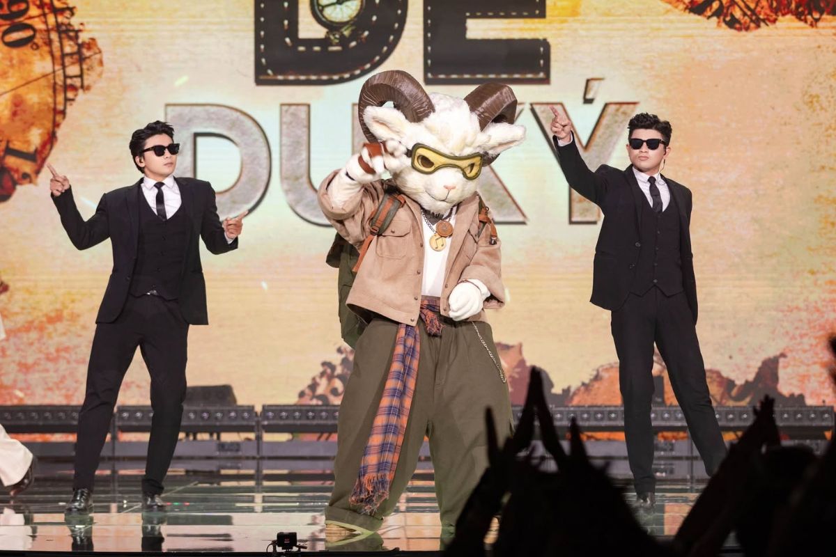 Những mascot bí ẩn của Ca sĩ mặt nạ: Sao nào đứng sau lớp hóa trang?