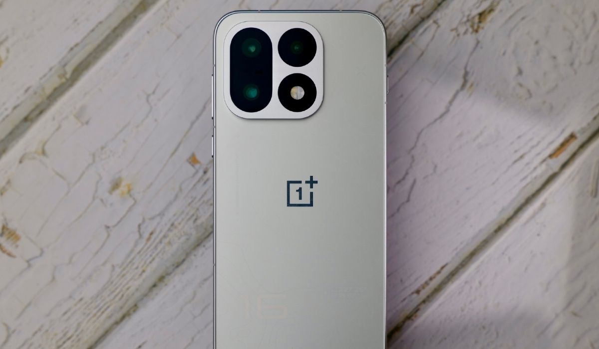 OnePlus 16 với Snapdragon 8 Elite Extreme: đáng nâng cấp hay chỉ là màn phô trương?