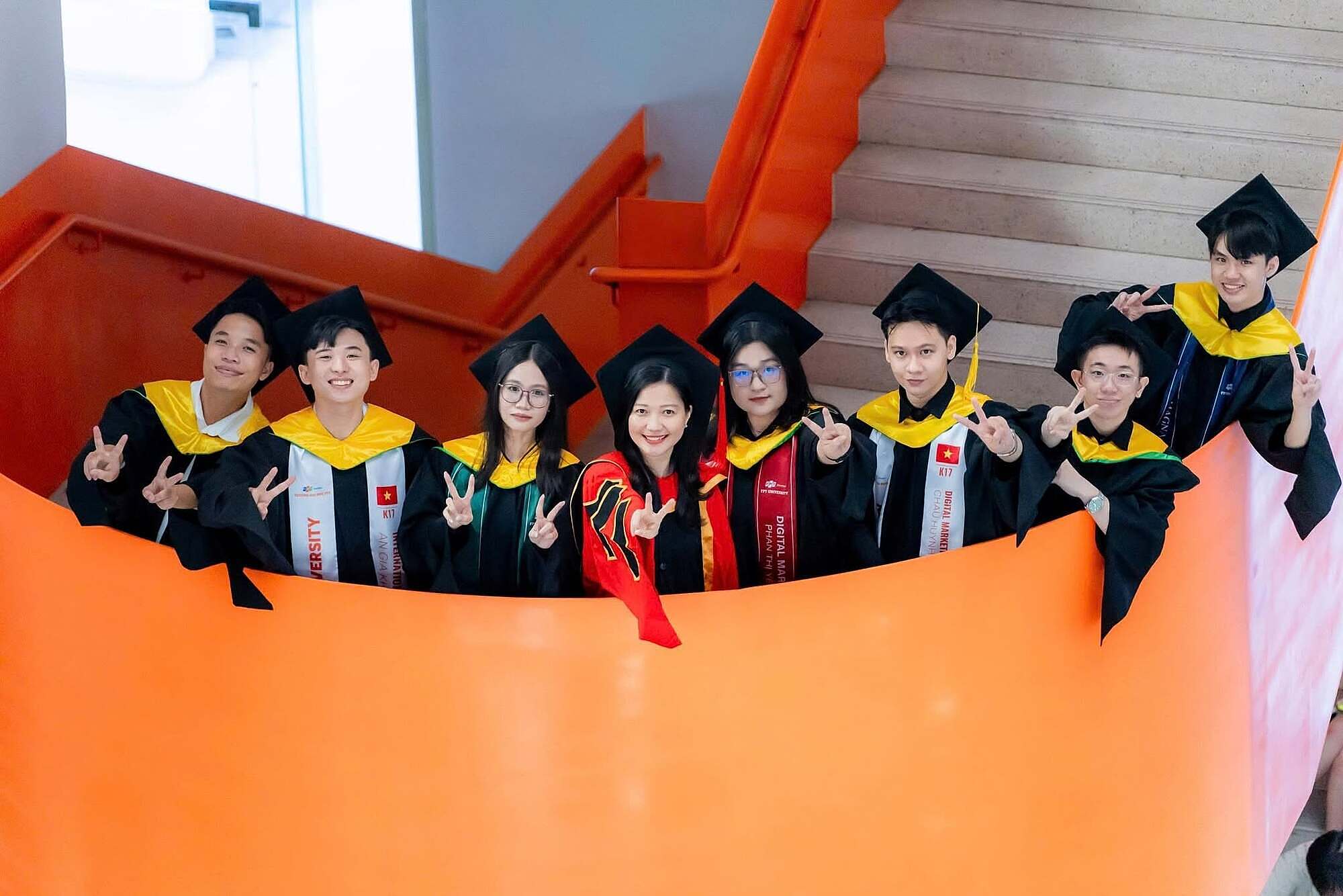 Từ giảng đường đến top 2%: hành trình các nữ tiến sĩ