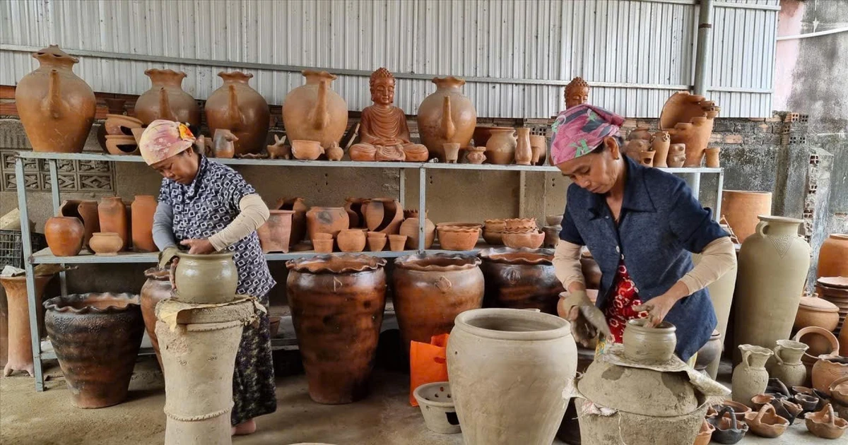 Gốm Bàu Trúc sau UNESCO: danh hiệu có đủ cứu di sản Chăm?