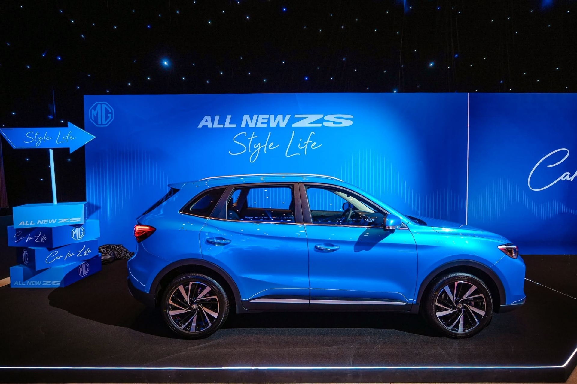 MG ZS Hybrid+: SUV cỡ nhỏ hybrid mạnh, tiết kiệm và gây sức ép lên Yaris Cross