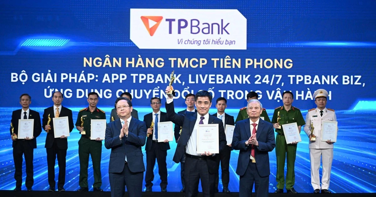 TPBank và bước nhảy sang ngân hàng thông minh với 99,5% giao dịch số