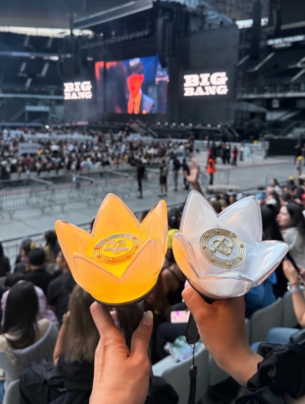 Lightstick cơn sốt tại concert BIGBANG Hà Nội