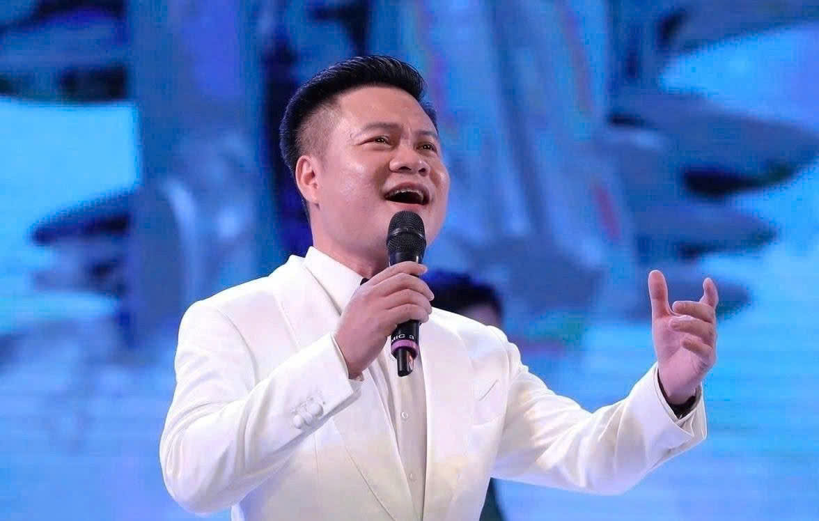NSƯT Hoàng Tùng tôn vinh vẻ đẹp bình dị phụ nữ Việt