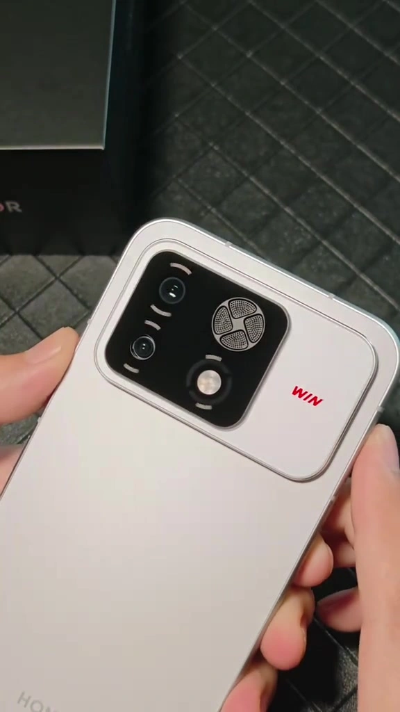 Honor WIN 2 mở bán 21/10: hai quạt, pin 10.100 mAh, xách tay chào 19,25 triệu — mình chốt đặt sớm hay chờ