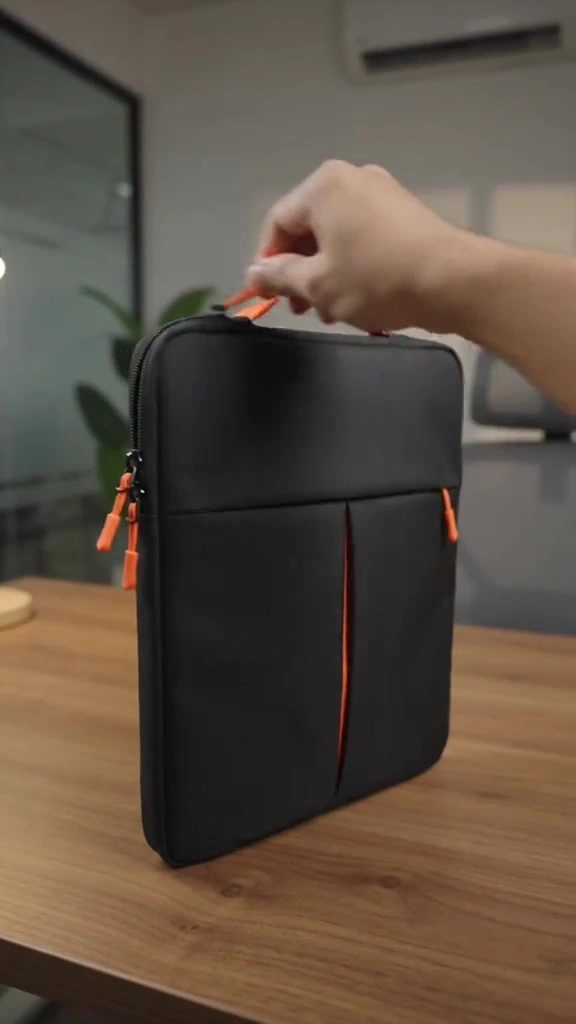 Beg Laptop Oktober 2026: Sleeve RM3.83, UGREEN RM30.76, tomtoc Sampai RM1,099 — Aku Semak Saiz, Waranti & Mana Berbaloi