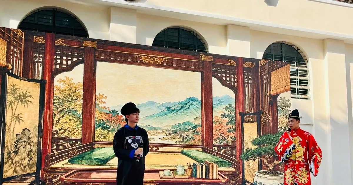 Từ sách giáo khoa đến sân khấu: Ngữ văn bước vào đời sống Gen Z