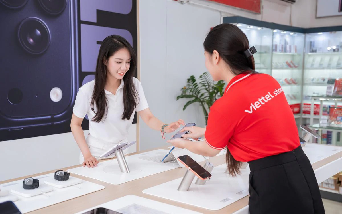 Chọn smartphone làm quà 20/10 cho phái đẹp: đẹp, hợp nhu cầu, dễ săn khuyến mãi
