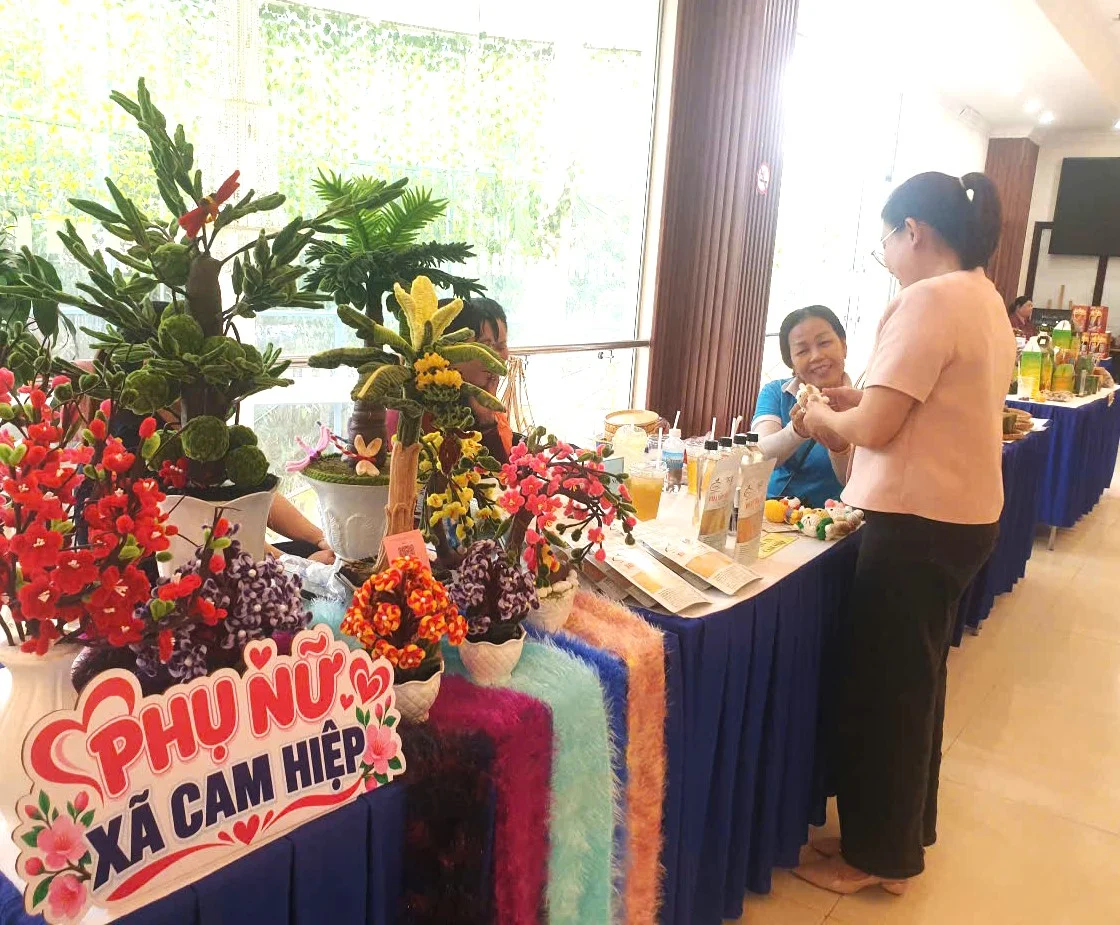 Phụ nữ khởi nghiệp xanh: từ diễn đàn đến hệ sinh thái bền vững