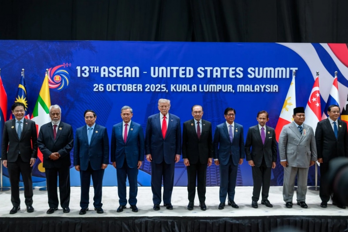 Tổng thống Trump dự Hội nghị Cấp cao ASEAN tại Manila: Tín hiệu địa chính trị mới