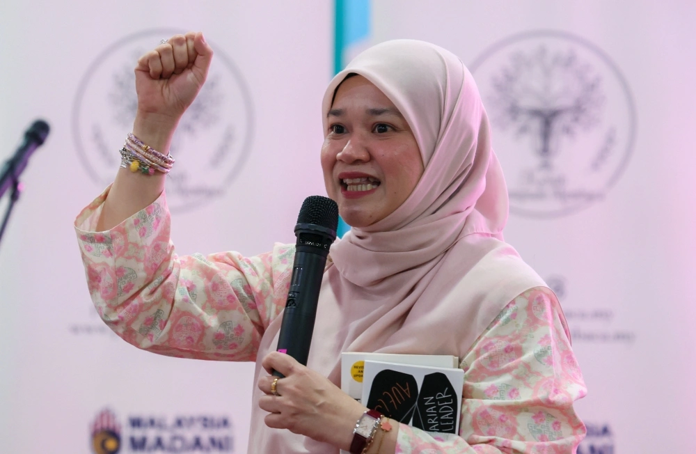 Bungkusan Mencurigakan Uji Respons Keselamatan Kementerian Pendidikan