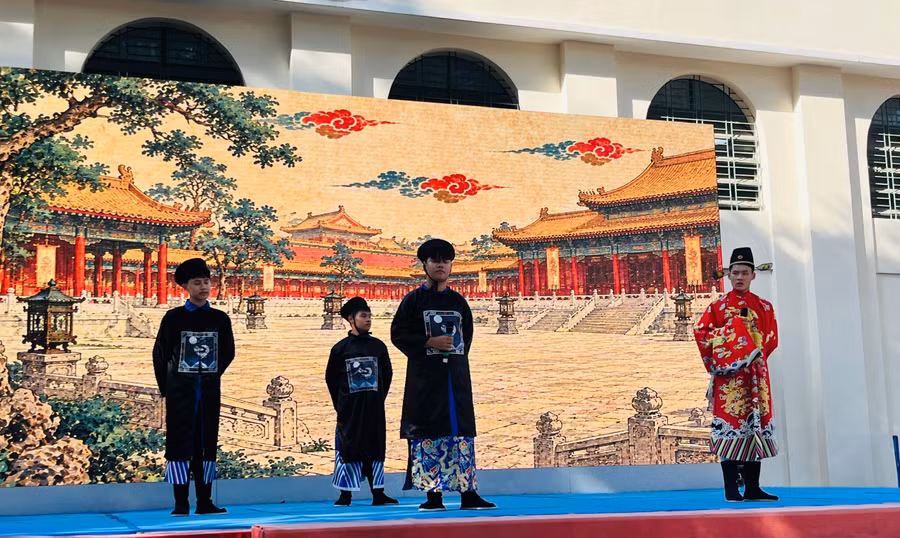 Từ sách giáo khoa đến sân khấu: Ngữ văn bước vào đời sống Gen Z