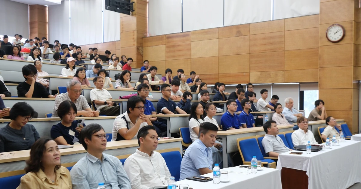 Giải Nobel khoa học và hành trình đến với công chúng Việt Nam