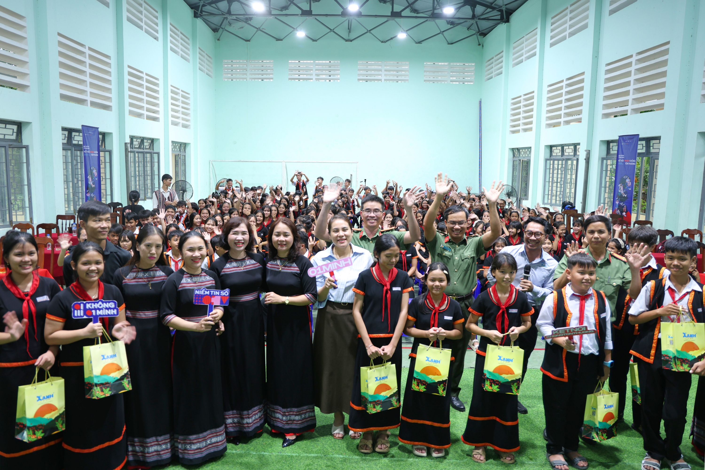 Chiến dịch "Không một mình": Khi an toàn số trở thành kỹ năng sống bắt buộc