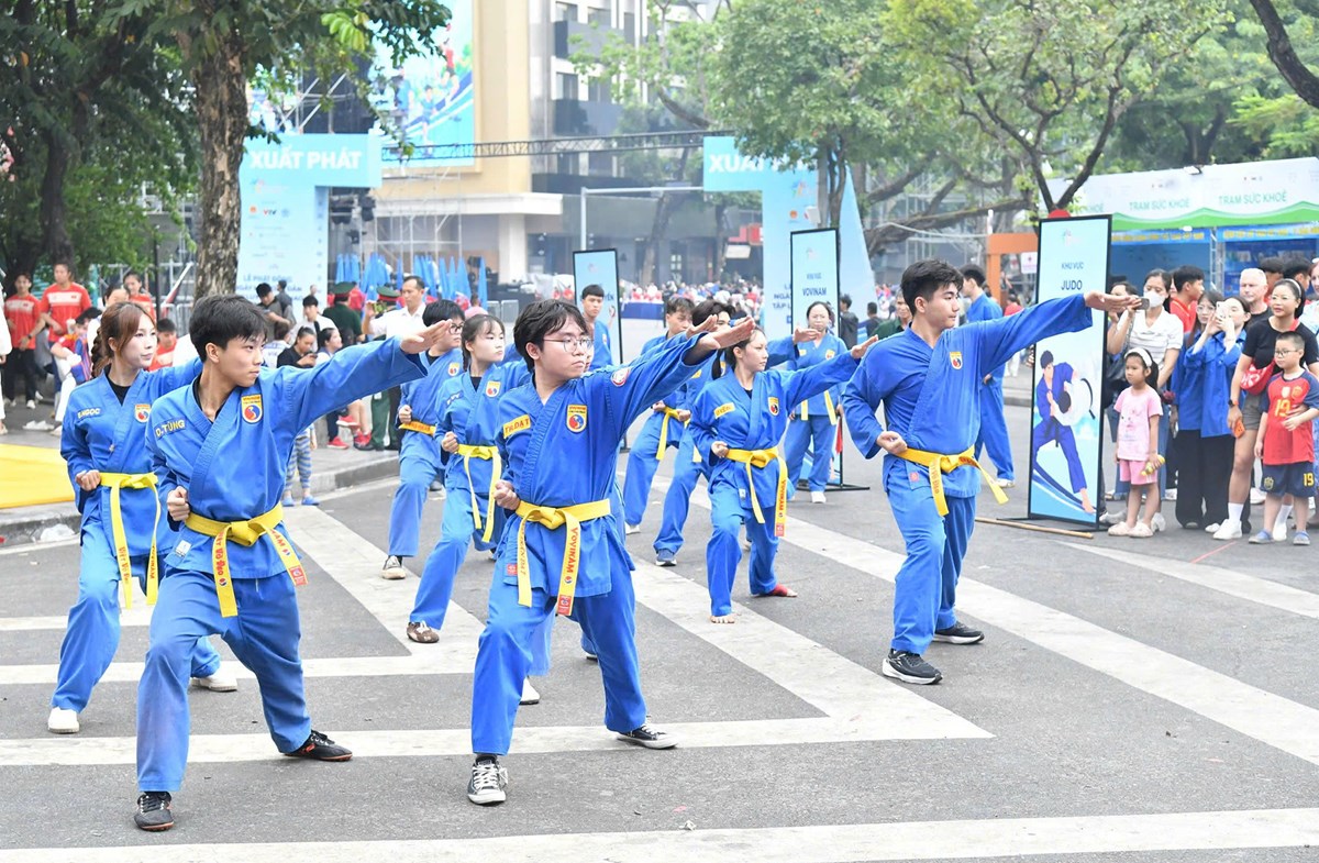 Hơn 230.000 người hưởng ứng phong trào toàn dân tập luyện: Những con số ấn tượng và cách tham gia từ các địa phương