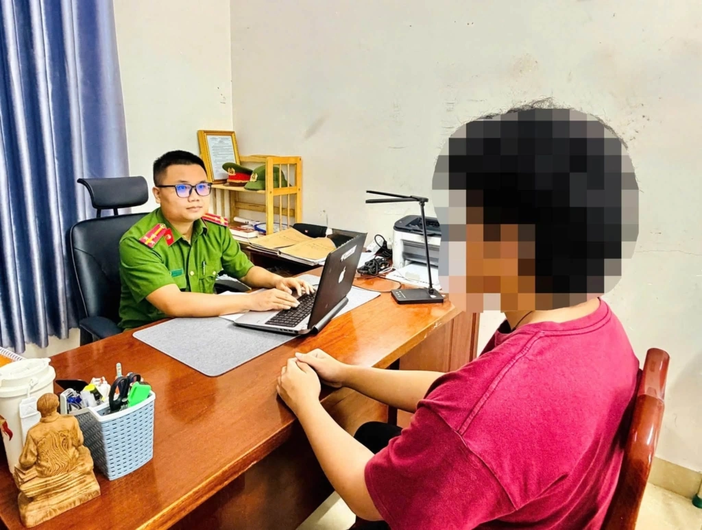 Bẫy bắt cóc online nhắm vào sinh viên: nhận diện và tự vệ