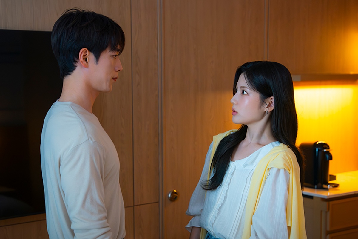 Doctor X của Kim Ji-won: cú nổ toàn cầu đưa Studio Dragon lên đỉnh Netflix lần thứ 10